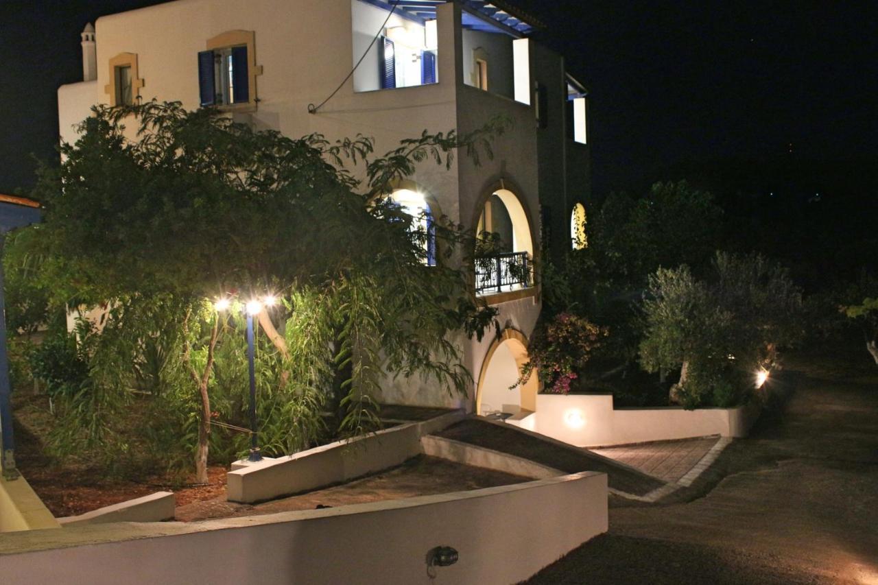 Theofilos Appartements Livadi (Kythira) Exterior foto