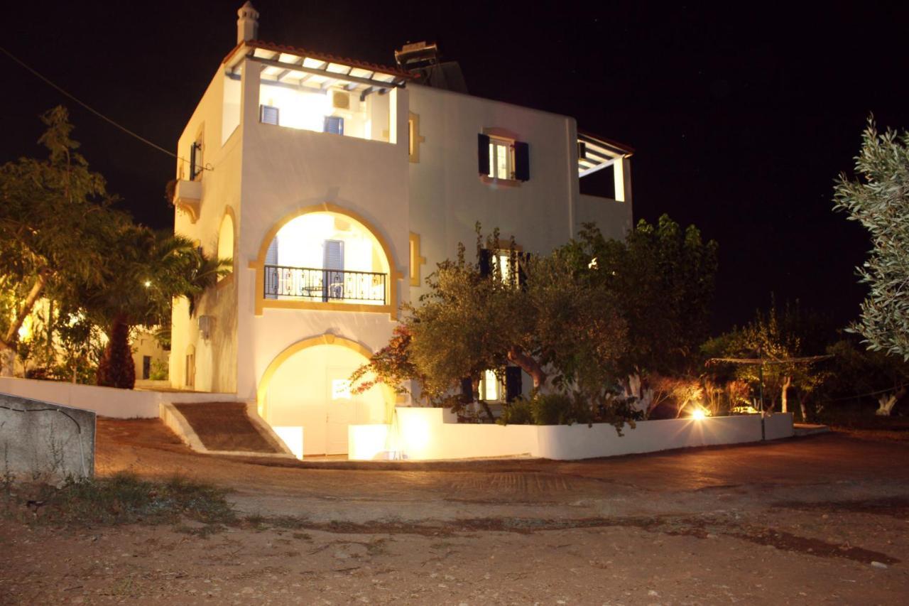 Theofilos Appartements Livadi (Kythira) Exterior foto