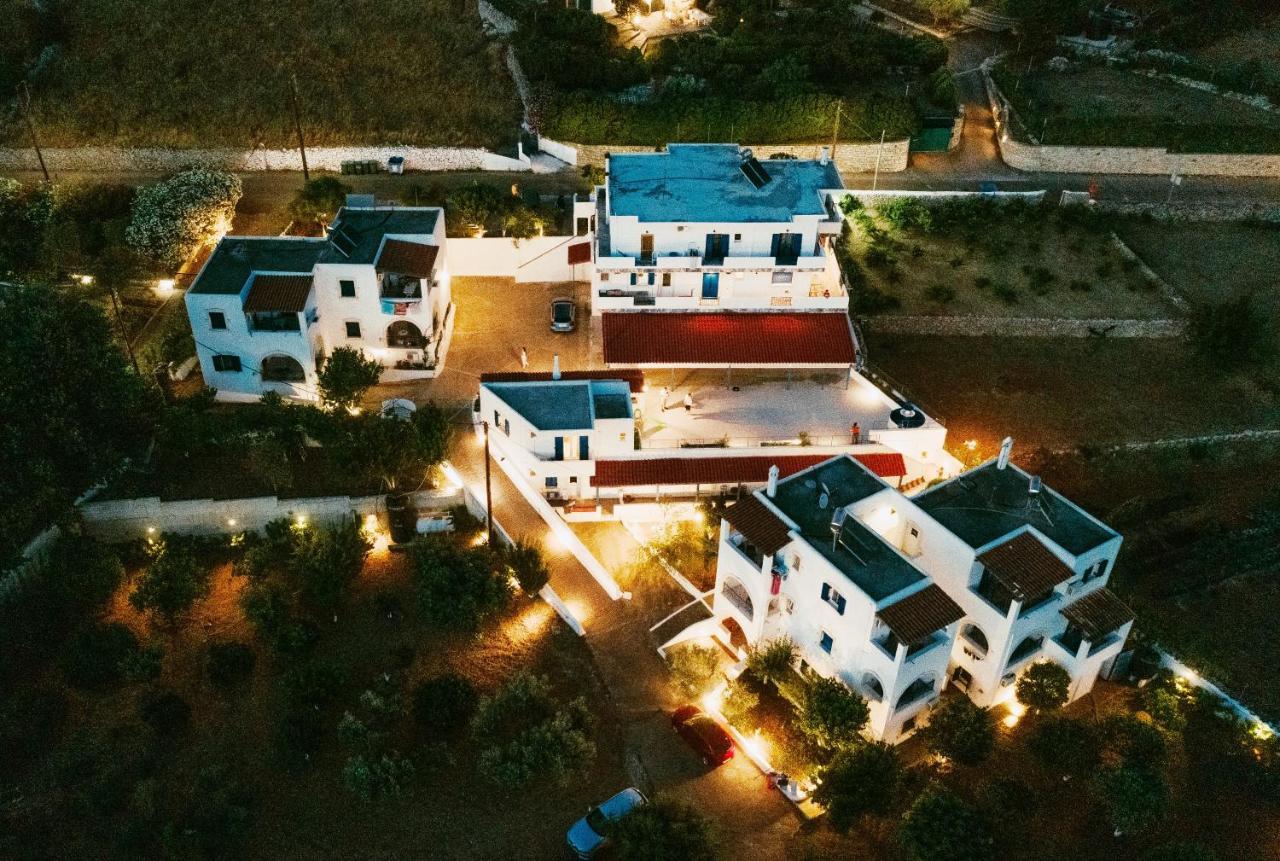 Theofilos Appartements Livadi (Kythira) Exterior foto