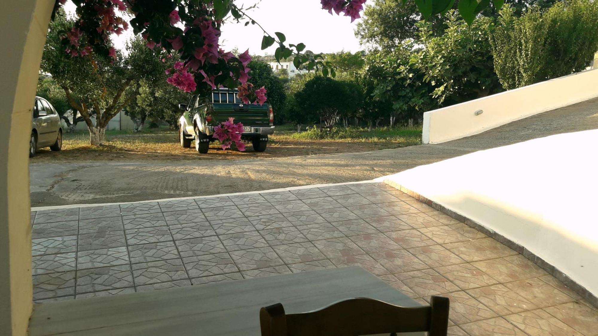 Theofilos Appartements Livadi (Kythira) Quarto foto