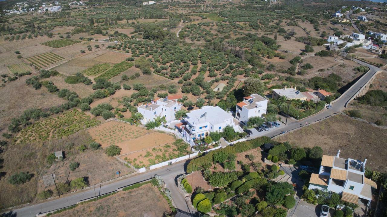 Theofilos Appartements Livadi (Kythira) Exterior foto