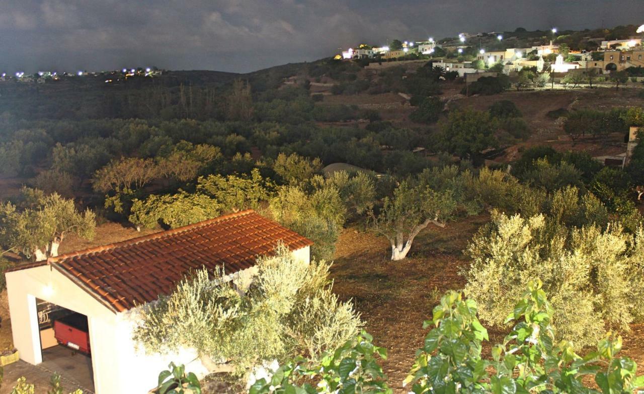 Theofilos Appartements Livadi (Kythira) Exterior foto